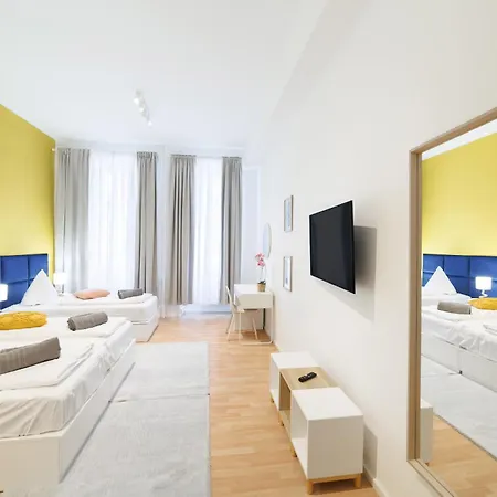 Grand Central City Apartments Mitte Museumsinsel Berlin Extérieur photo
