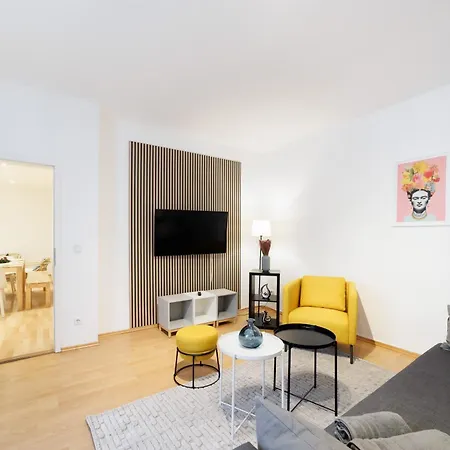 Grand Central City Apartments Mitte Museumsinsel Berlin Extérieur photo